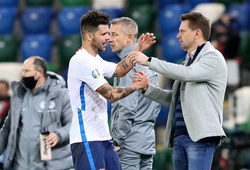 Slovakia cầu mong may mắn trước Tây Ban Nha