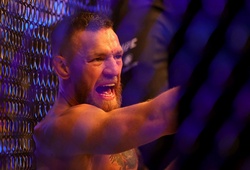 Conor McGregor hăm dọa Dustin Poirier: "Chuyện này chưa xong đâu"