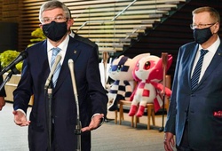 Olympic Tokyo: VĐV "tự lấy huy chương", có người nhà cổ vũ trực tuyến