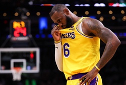LeBron James: Los Angeles Lakers phải thi đấu nghiêm túc hơn!