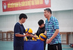 HLV Li Huan Ning tái xuất cùng mục tiêu giành Vàng SEA Games 31 cùng ĐT bóng chuyền Việt Nam