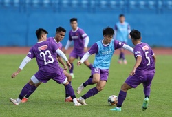 Đội hình ra sân U23 Việt Nam vs U23 Singapore: "Vua giải trẻ" Quốc Việt dự bị