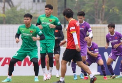 Đội hình ra sân U23 Việt Nam vs U20 Hàn Quốc: Tiến Linh, Hùng Dũng, Hoàng Đức ngồi khán đài