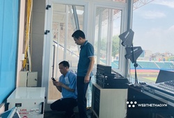 BTC sân Việt Trì kiểm tra âm thanh, nguồn điện sau sự cố trận U23 Việt Nam vs U23 Philippines
