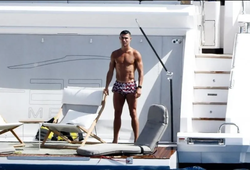 Hình ảnh về kỳ nghỉ sang trọng của Cristiano Ronaldo ở Mallorca
