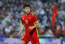  Vũ Tiến Long gãy xương sườn sau khi trở về từ VCK U23 châu Á 2022