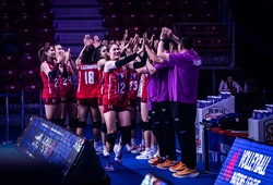 Lách qua khe cửa hẹp, bóng chuyền nữ Thái Lan chính thức góp mặt tại vòng Chung kết VNL 2022