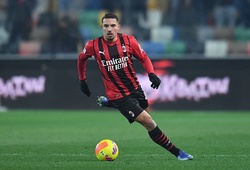 MU đề nghị đổi Van der Beek lấy tiền vệ của AC Milan