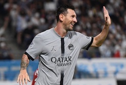 Messi ghi bàn kiểu “xe đạp chổng ngược” cho PSG gây phấn khích