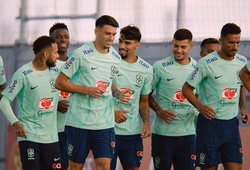 Tuyển Brazil sử dụng 15 trung vệ cho chiến dịch World Cup 2022