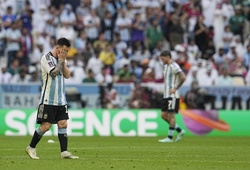 Argentina thua sốc và không thể san bằng kỷ lục bất bại 