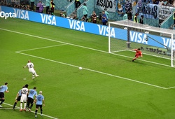 Uruguay hai lần khiến Ghana chịu ác mộng phạt đền ở World Cup 