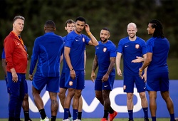 "Lốc da cam" Hà Lan chao đảo vì "bão cảm cúm" trước trận gặp Mỹ