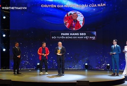 HLV Park Hang Seo trải lòng xúc động sau khi nhận giải thưởng ở Cúp Chiến thắng 2022