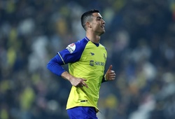 Ronaldo không thể sút trúng đích trong trận ra mắt Al Nassr