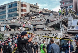 Giải đấu LMHT Thổ Nhĩ Kỳ tạm hoãn vô thời hạn sau trận động đất kinh hoàng