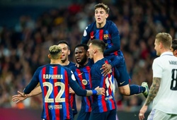 Ancelotti ngạc nhiên về cách chơi của Barca ở trận Siêu kinh điển