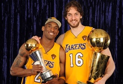 Được Los Angeles Lakers treo áo tri ân, Pau Gasol nghẹn ngào nhắc về Kobe Bryant
