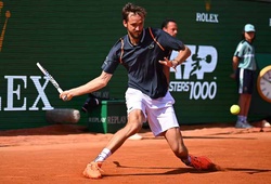 Top VĐV tennis giành nhiều tiền thưởng nhất: Daniil Medvedev vượt 30 triệu đô-la vẫn kém xa Djokovic