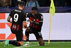 AC Milan và Napoli gây kịch tính với 2 quả phạt đền và bàn gỡ ở phút cuối