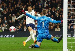 Tottenham chơi xuất thần, MU mất điểm khó tin trong vòng 23 phút