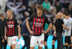 AC Milan chìm trong khủng hoảng trước bán kết Champions League