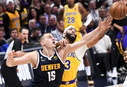Hai ngôi sao ném rổ tệ ở Game 2, Lakers vẫn quyết không thay đổi trước Denver Nuggets