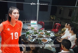 Về nhà chuyền hai Lâm Oanh cùng lắng nghe những cảm xúc dâng trào Chung kết AVC Challenge Cup 2023