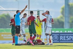 Kết quả giải U19 châu Âu: Ý thảm bại sau khi chơi thiếu người