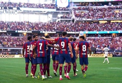 Barcelona đè bẹp Real Madrid trong trận Siêu kinh điển đầu tiên