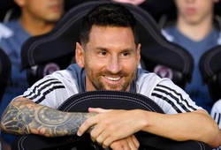 Làm thế nào HLV Martino thuyết phục Messi ngồi dự bị ở MLS?