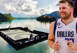Thú vị hình ảnh giải bóng rổ 3x3 của Luka Doncic, diễn ra giữa hồ với núi rừng tuyệt đẹp