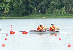 Hai tay chèo cách nhau 10 tuổi giúp Thể thao Việt Nam có suất đầu tiên lọt vào chung kết ASIAD 19