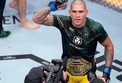 UFC 295: Alex Pereira tung móc trái trứ danh, hạ gục Jiri Prochazka lấy đai bán nặng