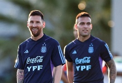 Đội hình ra sân Argentina vs Uruguay: Messi đá cặp với Alvarez