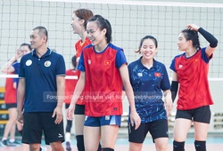 Đội tuyển bóng chuyền nữ Việt Nam đón sự trở lại của 2 trợ lý HLV "mới mà cũ"