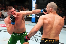 UFC 297: "Tê giác" Dricus Du Plessis vượt qua Sean Strickland, lấy đai vô địch hạng trung