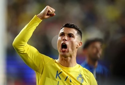 Trực tiếp Al Nassr vs Al Raed: Ronaldo sút phạt trúng xà ngang