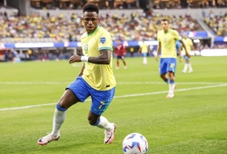 Đội hình ra sân Brazil vs Paraguay: Savio xuất hiện trên hàng công