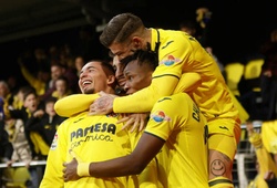  Villarreal lên đầu bảng