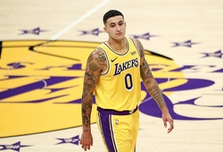 Nhà vô địch NBA Kyle Kuzma thích thú với vòng 4 điểm ở giải bóng rổ Philippines