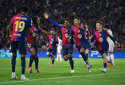 Brazil lần đầu tiên có 2 hat-trick ở một vòng đấu Champions League