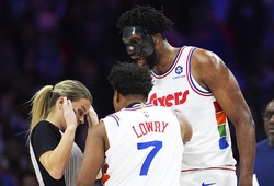 Chuyện lạ ở NBA: Joel Embiid và đồng đội bị đuổi, sau đó trọng tài mời một người thi đấu tiếp