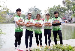 Dàn sao điền kinh Việt Nam "khoe" áo race chất lừ sẵn sàng cho giải chạy Vietnam International Half Marathon 2025 powered by Herbalife