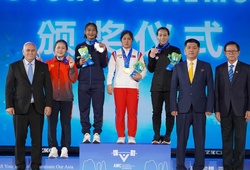 Quàng Thị Tâm bất ngờ vượt nhà vô địch Olympic giành huy chương cử tạ châu Á
