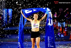 Phạm Thị Hồng Lệ "không đối thủ" tại Ho Chi Minh City Night Run Eximbank 2025