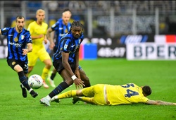 Lý do Inter Milan và Napoli sẽ phải đá sớm vòng cuối để tranh chức vô địch