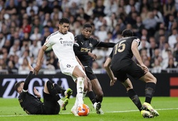 Real Madrid 1-2 Valencia: Thua không vì thiếu đẳng cấp, mà vì thiếu máu lửa
