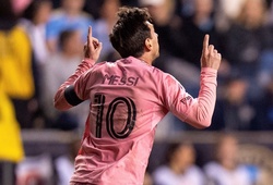 Messi vươn lên thứ 3 trong danh sách ghi nhiều bàn bằng đá phạt nhất