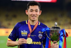 Báo Anh ngả mũ khi Hai Long phô diễn đẳng cấp trước Man United